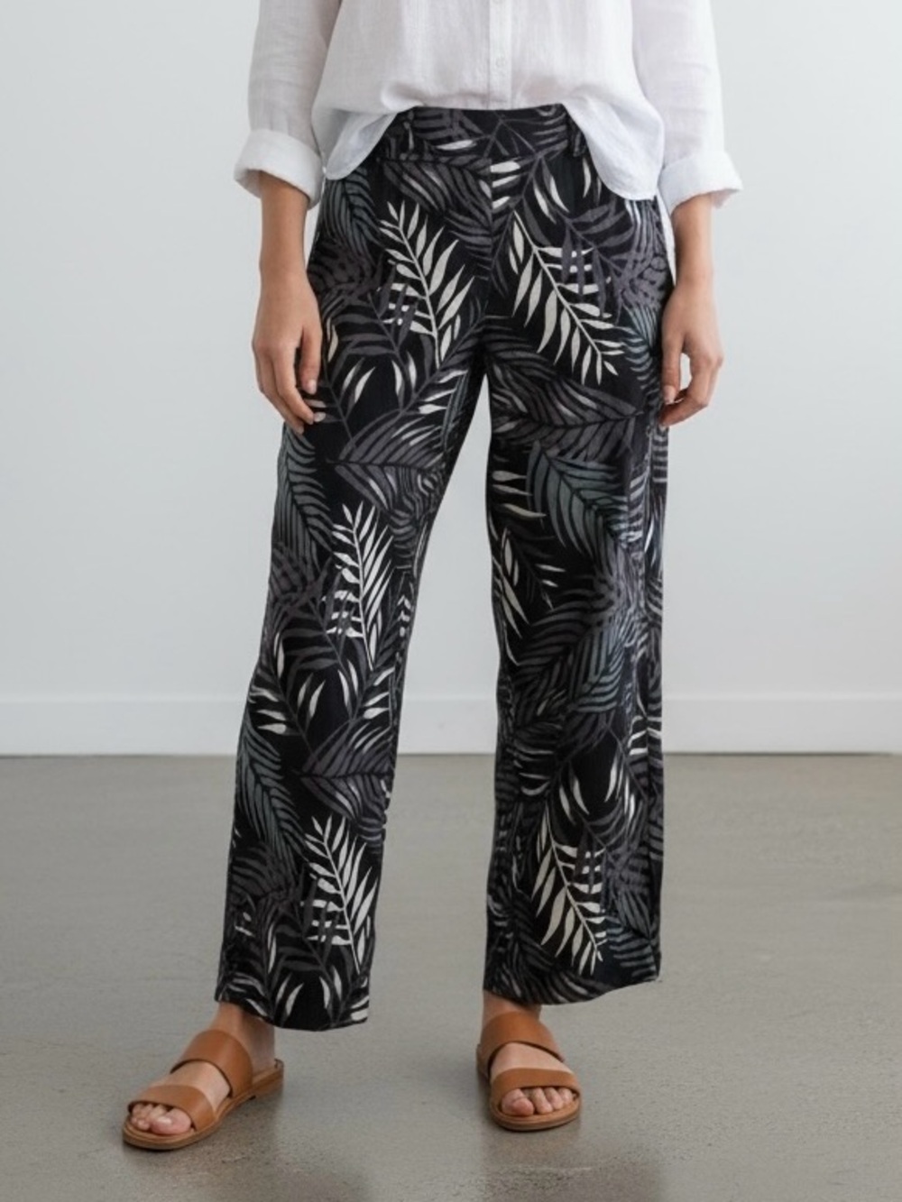Beach‎ Break Black and White Leaf Tropical Print Wide Leg Pants